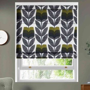 Rose Bud Moss Roman Blind