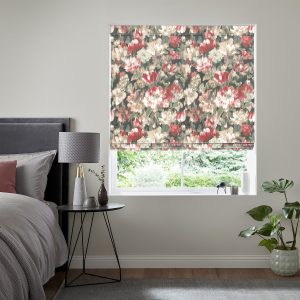 Ayla Scarlet Roman Blind