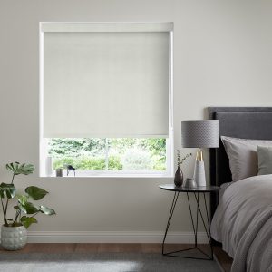 Taurus Ivory Roller Blind