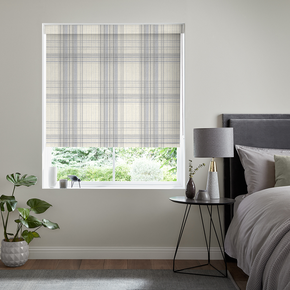 Rhian Silver Roller Blind Rhian Silver Roller Blind