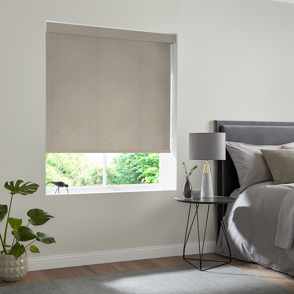 Saturn Hazel Roller Blind Saturn Hazel Roller Blind